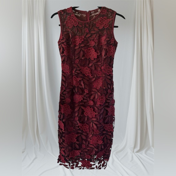White House Black Market Red tonal Floral pencil sheath Lace Midi Dress - Picture 1 of 6